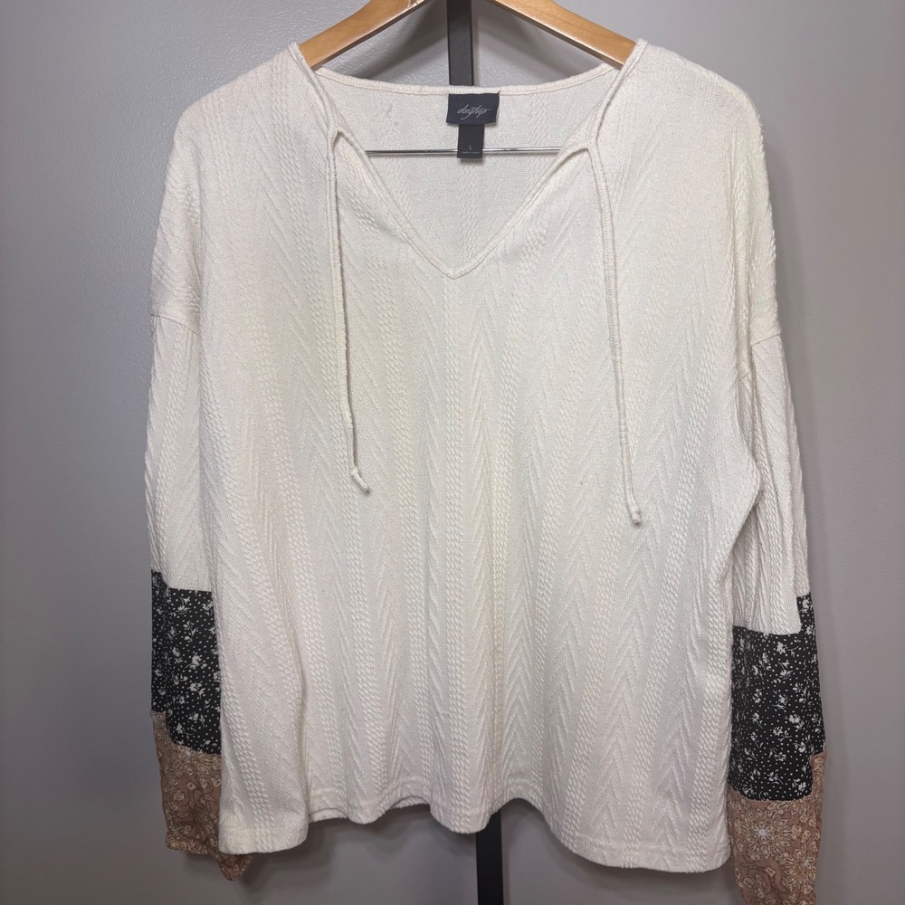 Daytrip Cream Chevron Knit Top Mixed‎ Print Sleeve Boho V-Neck ST3989-D Large
